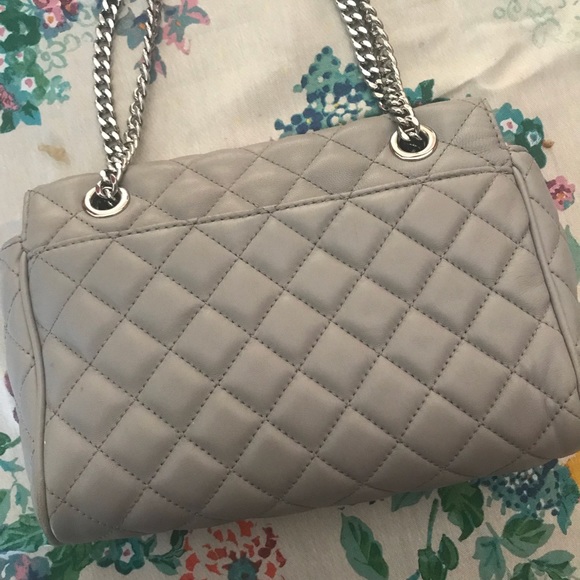 Michael Kors Handbag - Picture 6 of 8